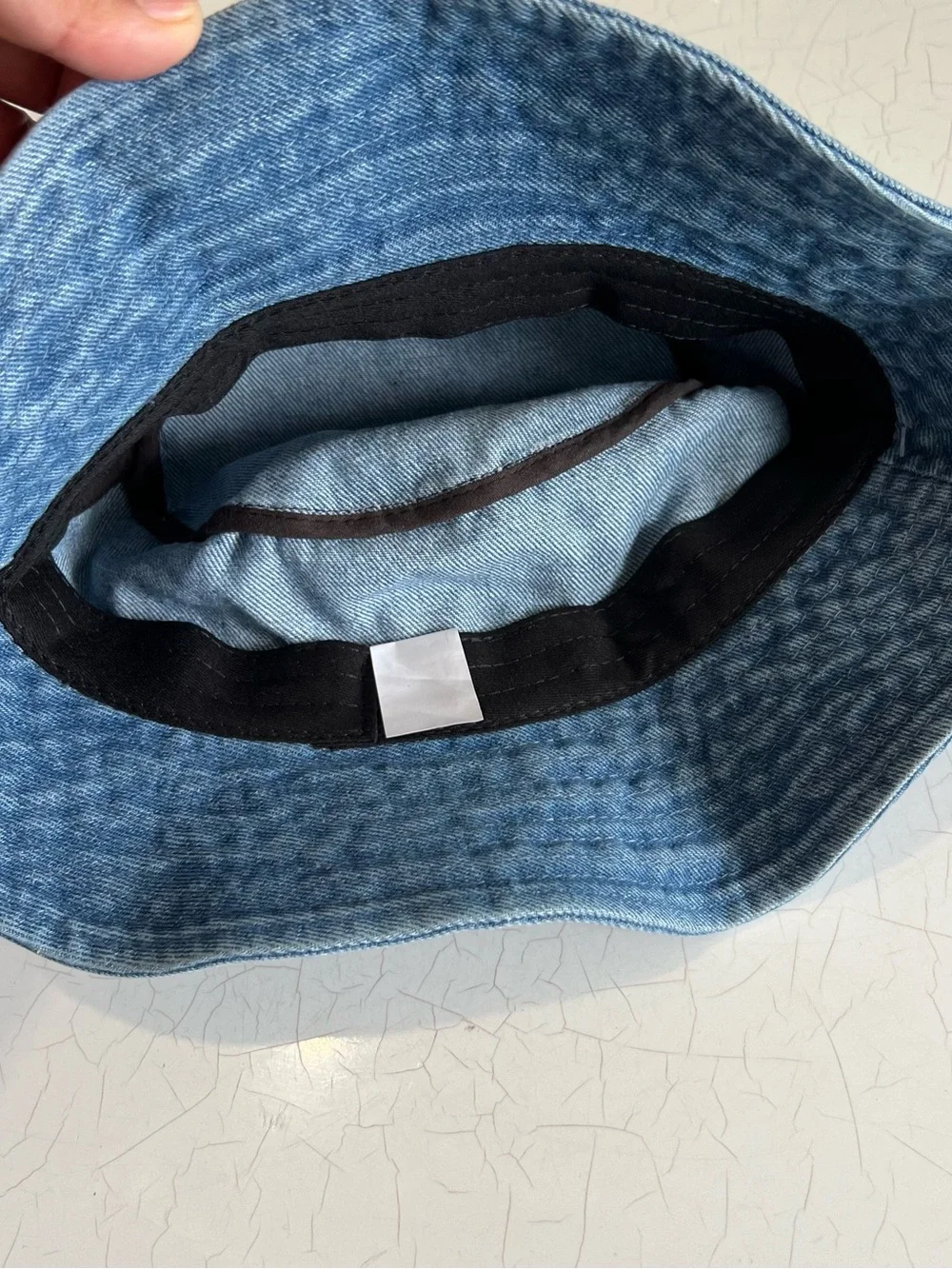 Alo Denim Bucket Hat - dark Blue with White Logo embroidered cotton